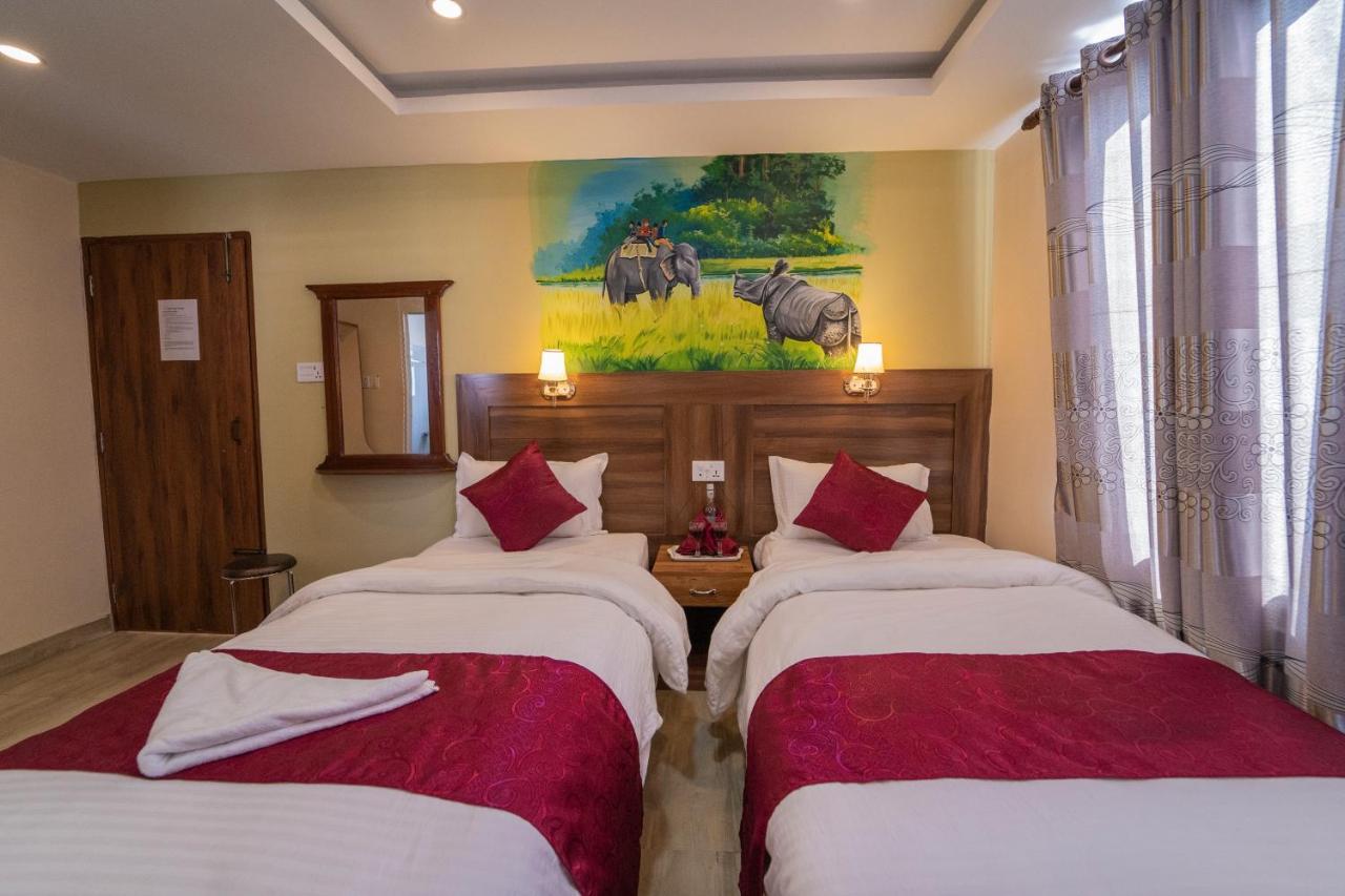 Hotel Royal Image Похара Екстериор снимка
