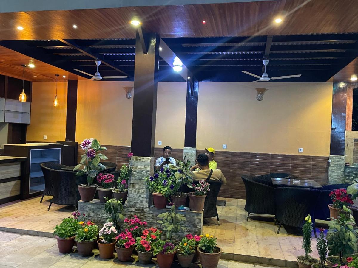 Hotel Royal Image Похара Екстериор снимка