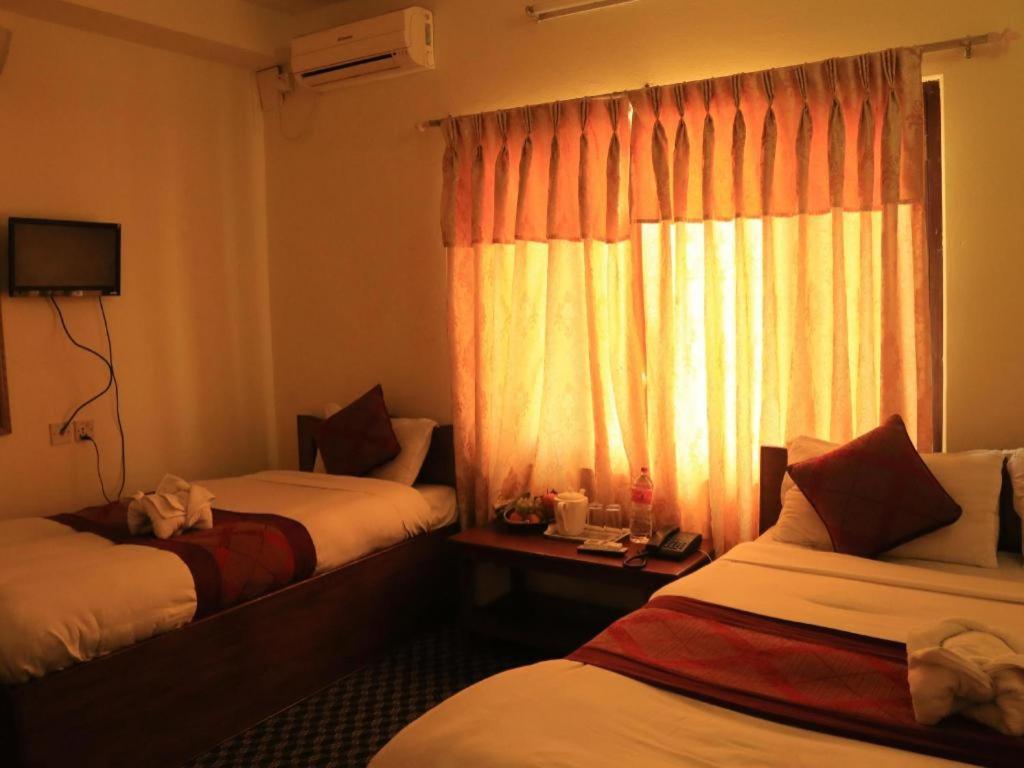 Hotel Royal Image Похара Екстериор снимка